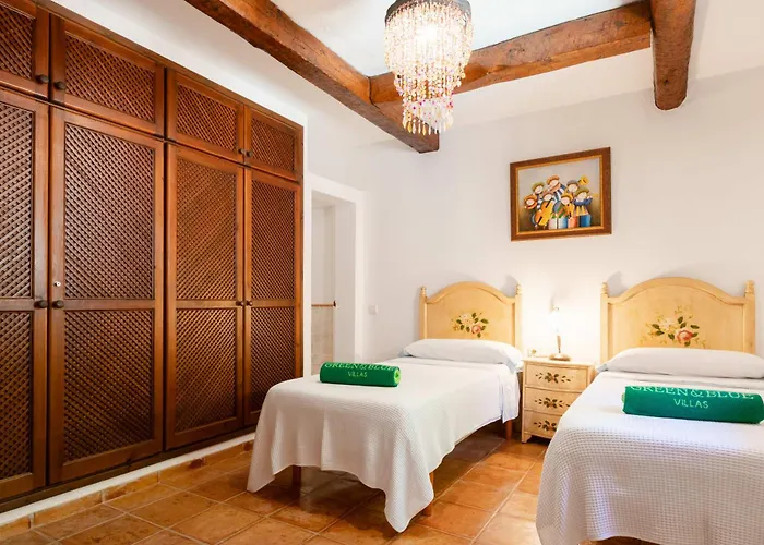 Niko - Relax & Panoramic Views