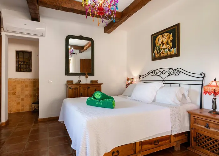 Niko - Relax & Panoramic Views * Santa Eularia des Riu